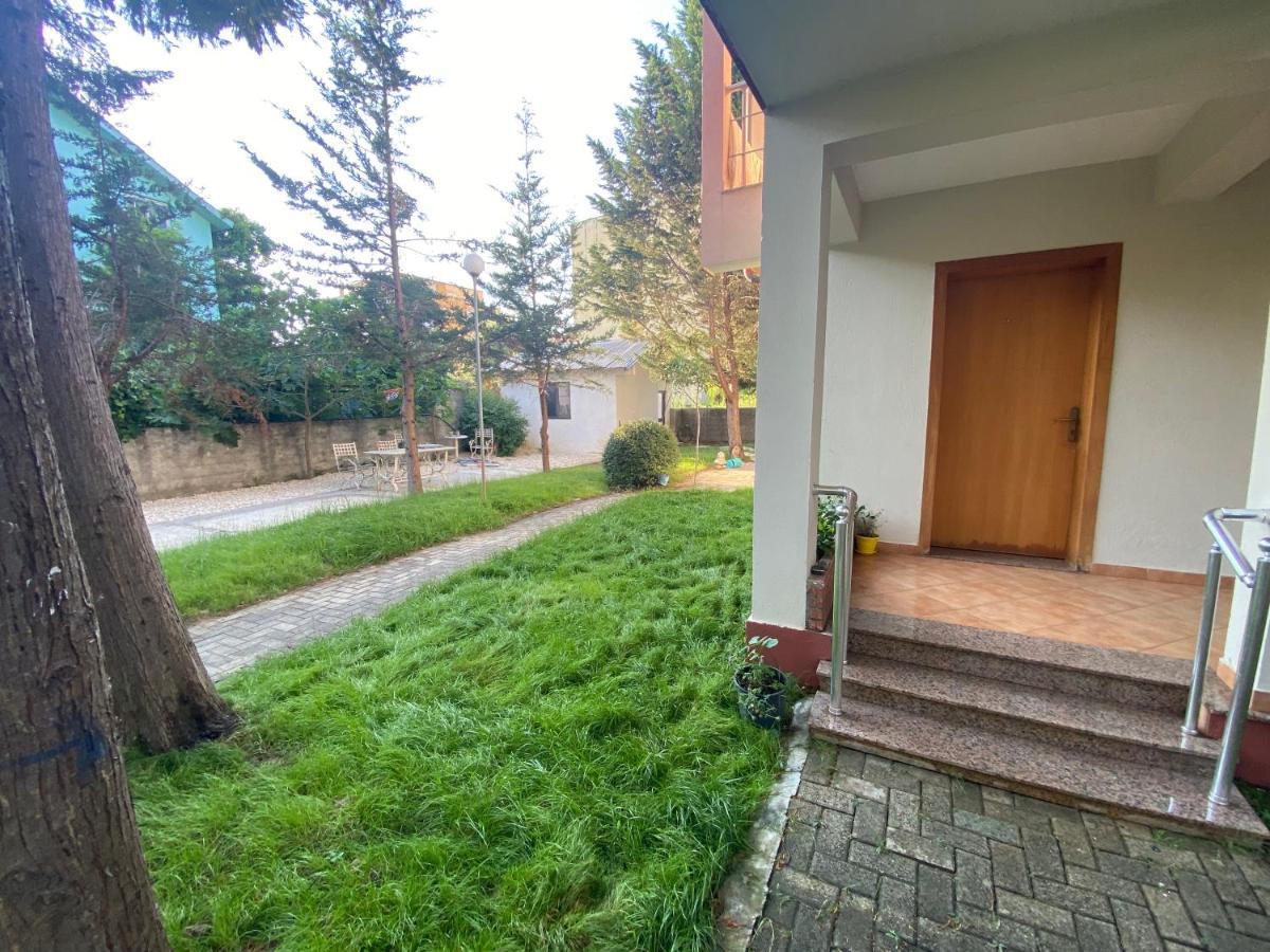 Hotel Garden Villa Ardo Golem  Bagian luar foto