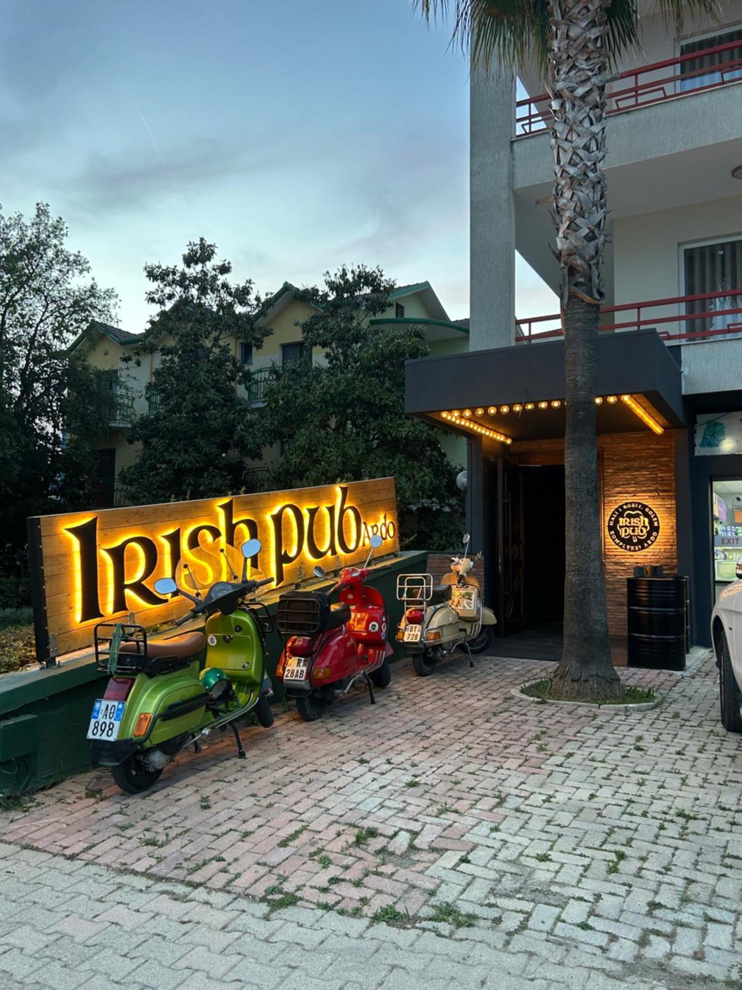 Hotel Garden Villa Ardo Golem  Bagian luar foto